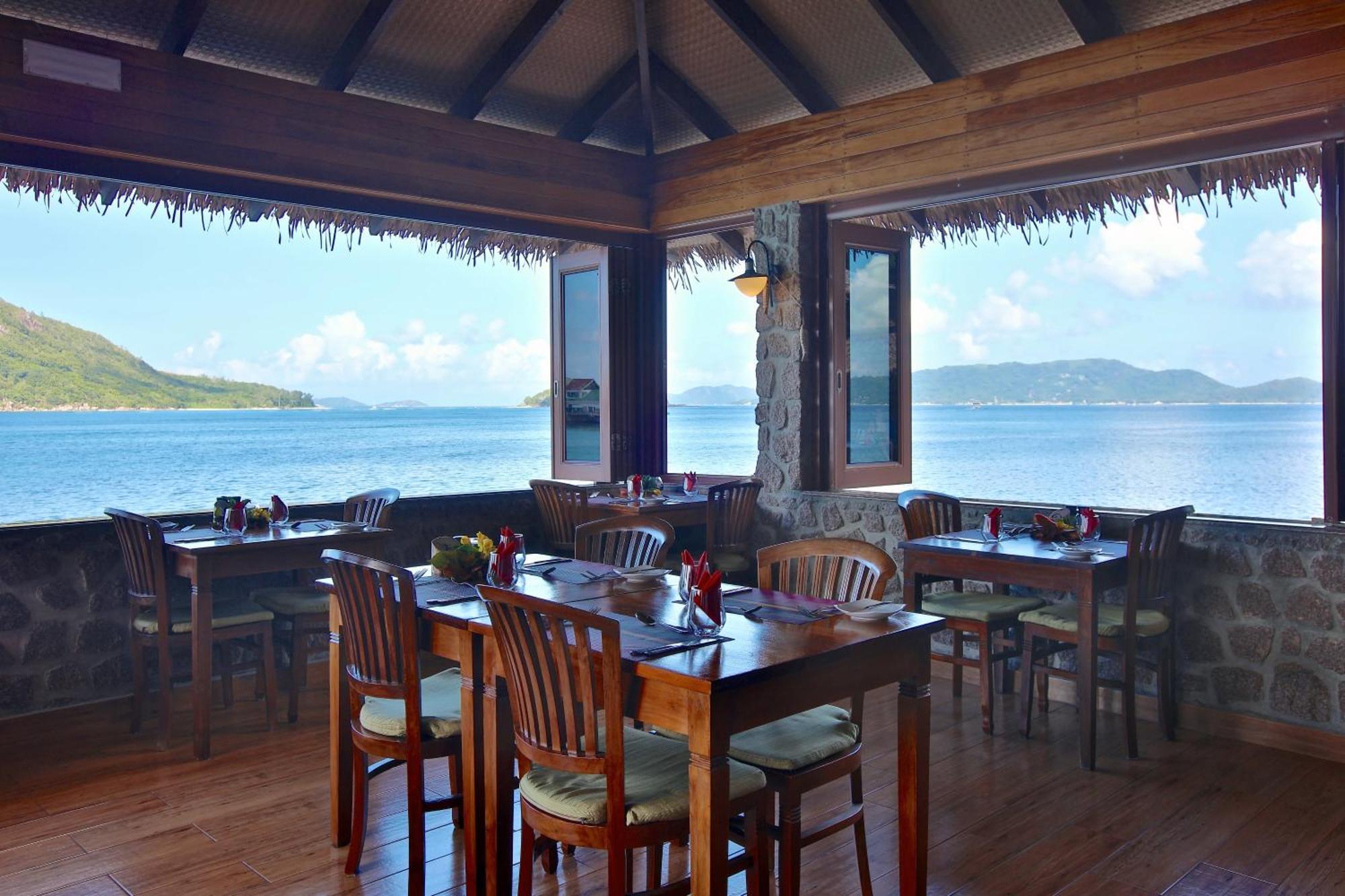 Chalets Cote Mer Baie Sainte Anne Ngoại thất bức ảnh