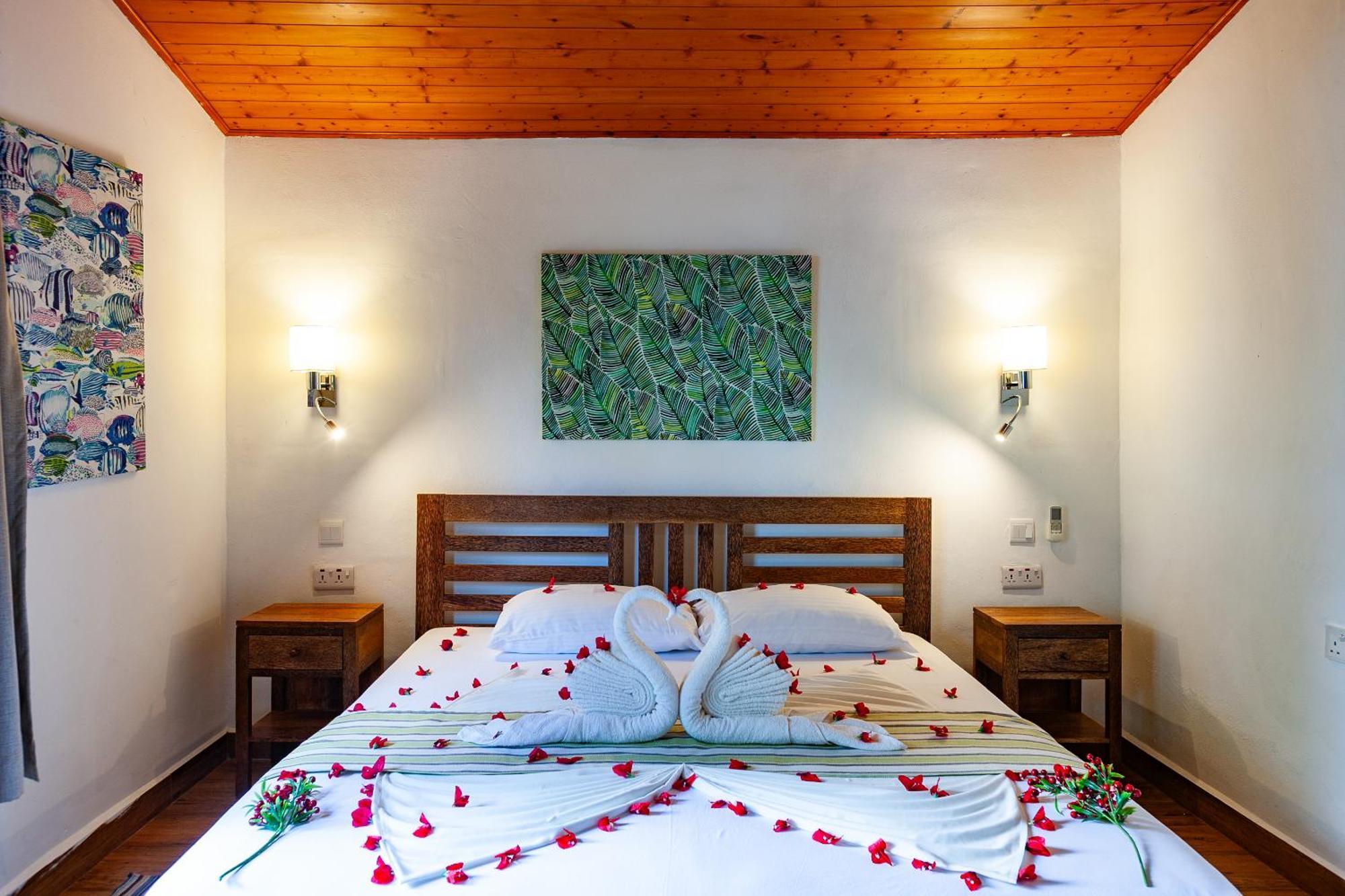 Chalets Cote Mer Baie Sainte Anne Ngoại thất bức ảnh