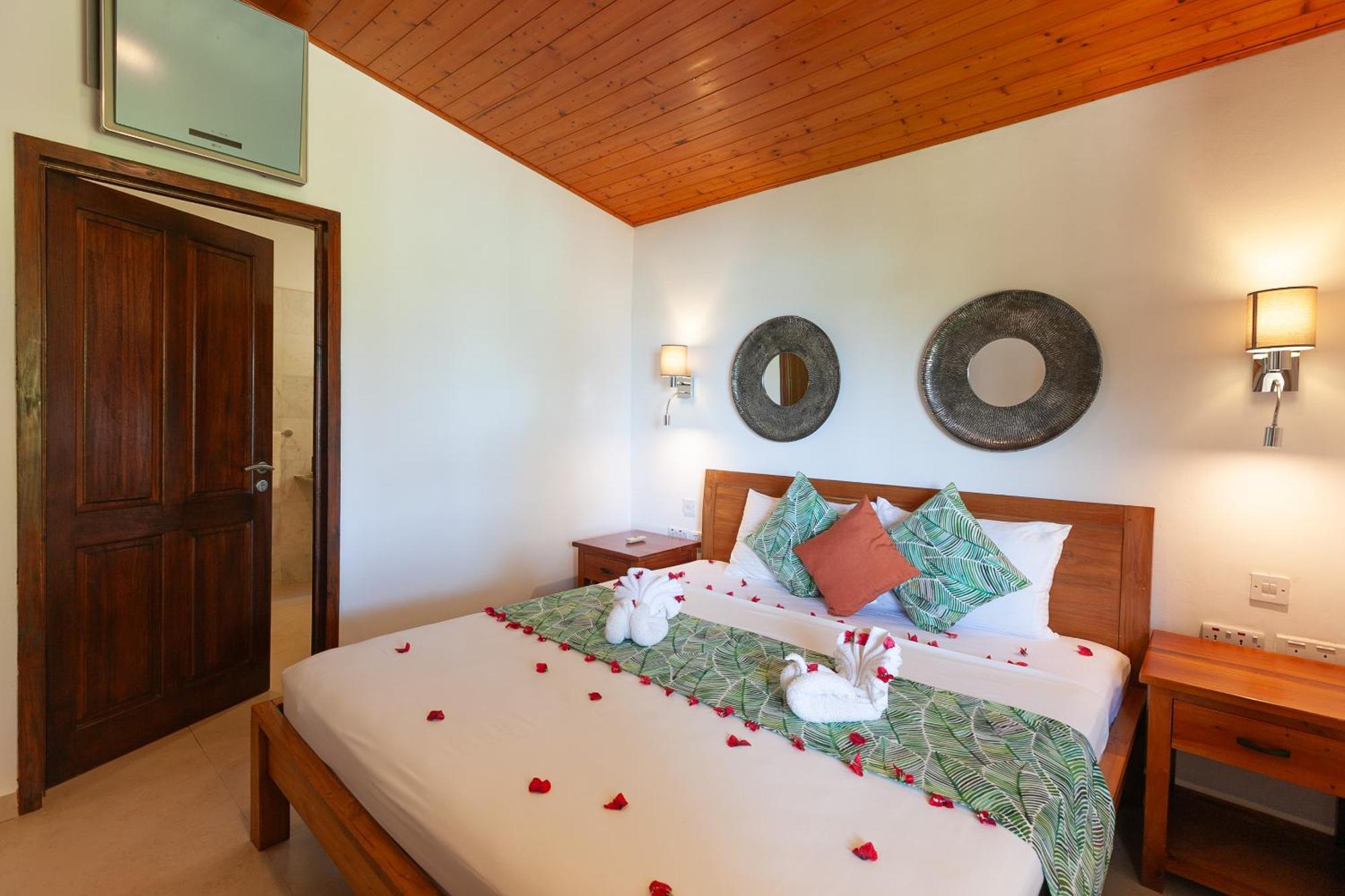 Chalets Cote Mer Baie Sainte Anne Ngoại thất bức ảnh